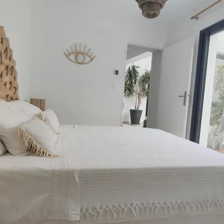Bed & Breakfast La Maison De Marie A 8 Mn Des Plages 3*